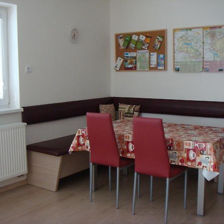 Apartman Kurdejov Hustopeče Exterior foto